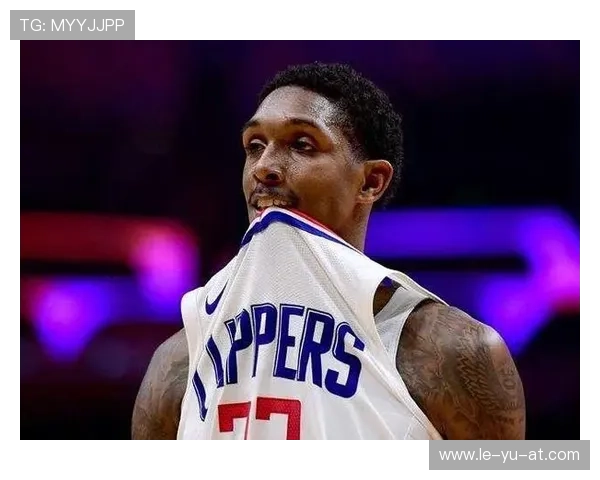 贝弗利外线火力拉满，三分威胁再升级